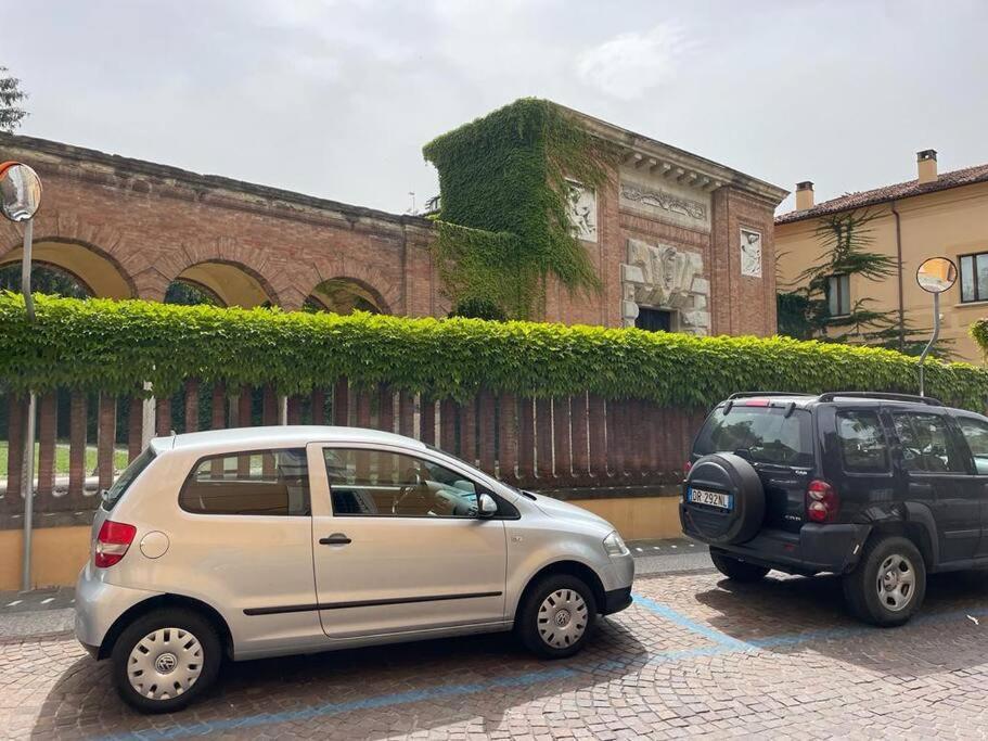 Ferienwohnung Minimal Loft In Centro A Piacenza Exterior foto